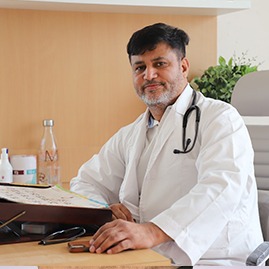 Dr. Manjit Singh Jaura - Senior Doctor in Cancer Therapies Department